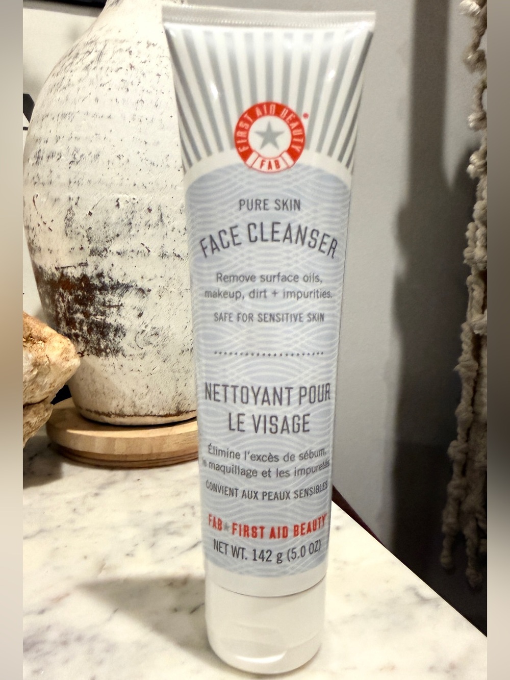 *NEW* First Aid Beauty Pure Skin Face Cleanser